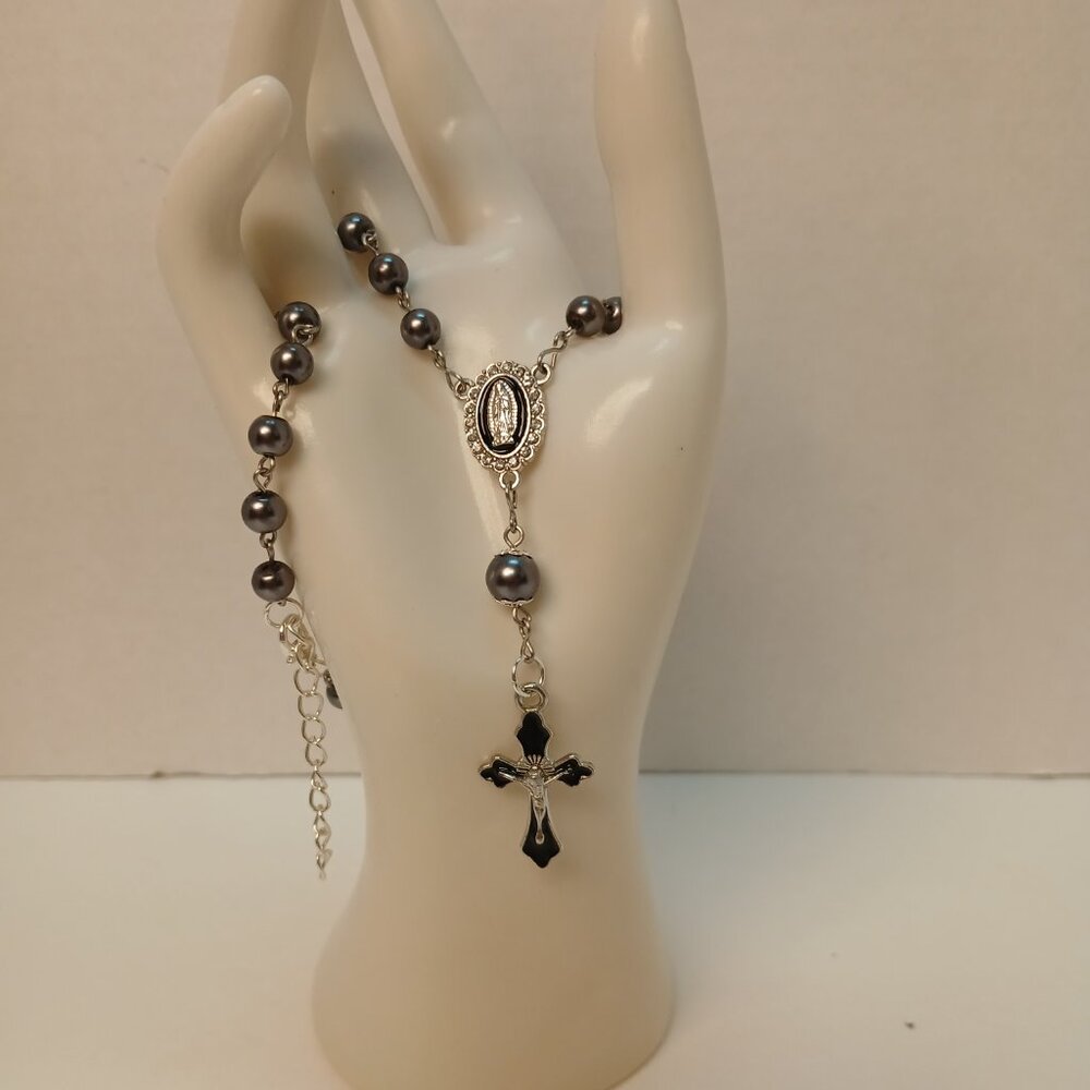 Gun Metal Pearl and Enamel - Rosary for Rearview Mirror - Mini Rosary